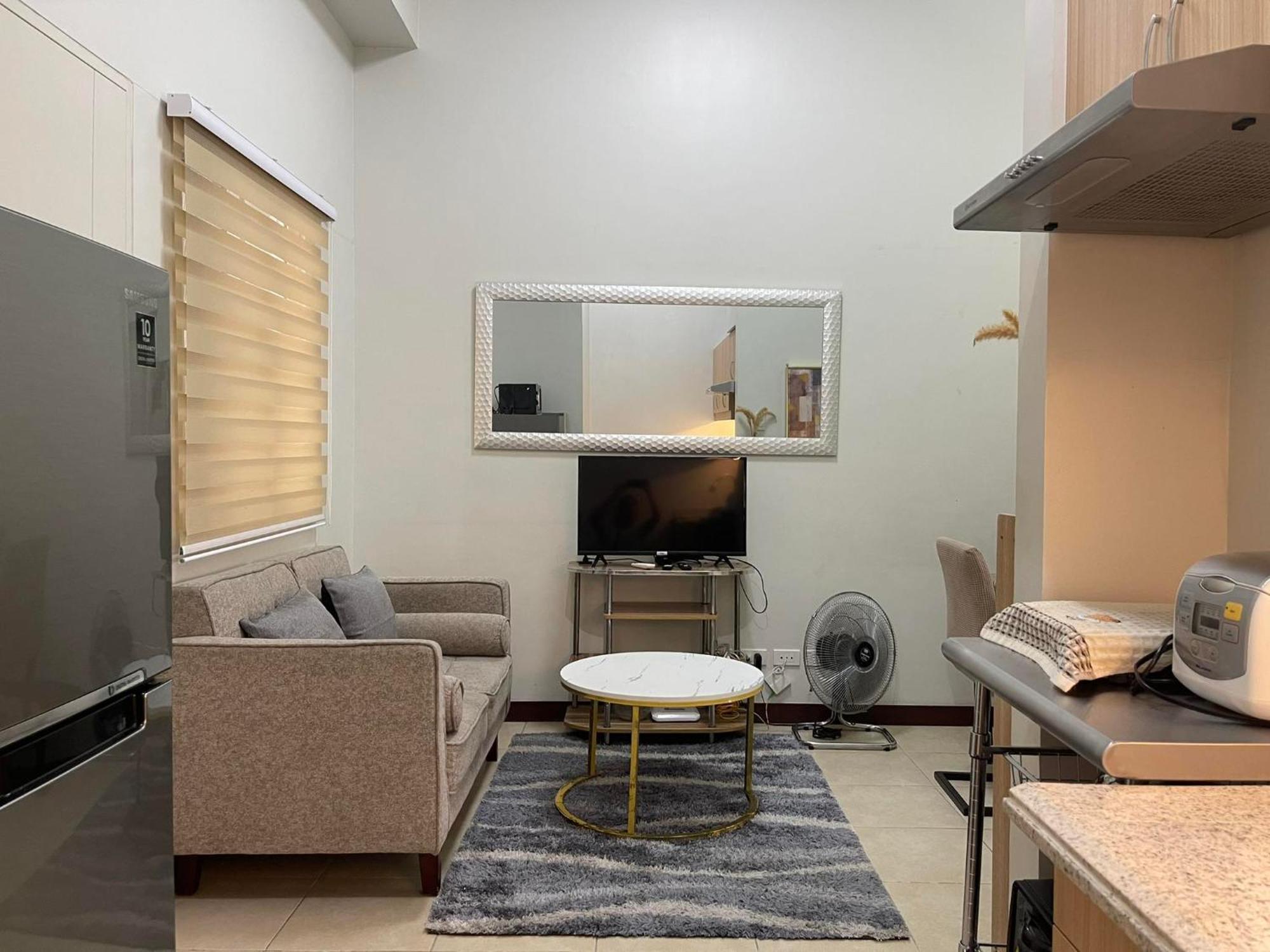 Verdon Parc Davao City With Balcony By Darpm Exterior photo